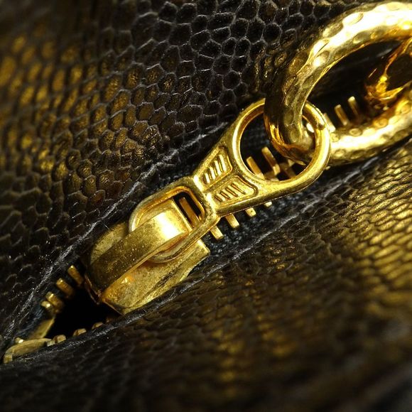 Chanel Reissue Tote Bag Caviar Skin Black - Picture 7 of 8